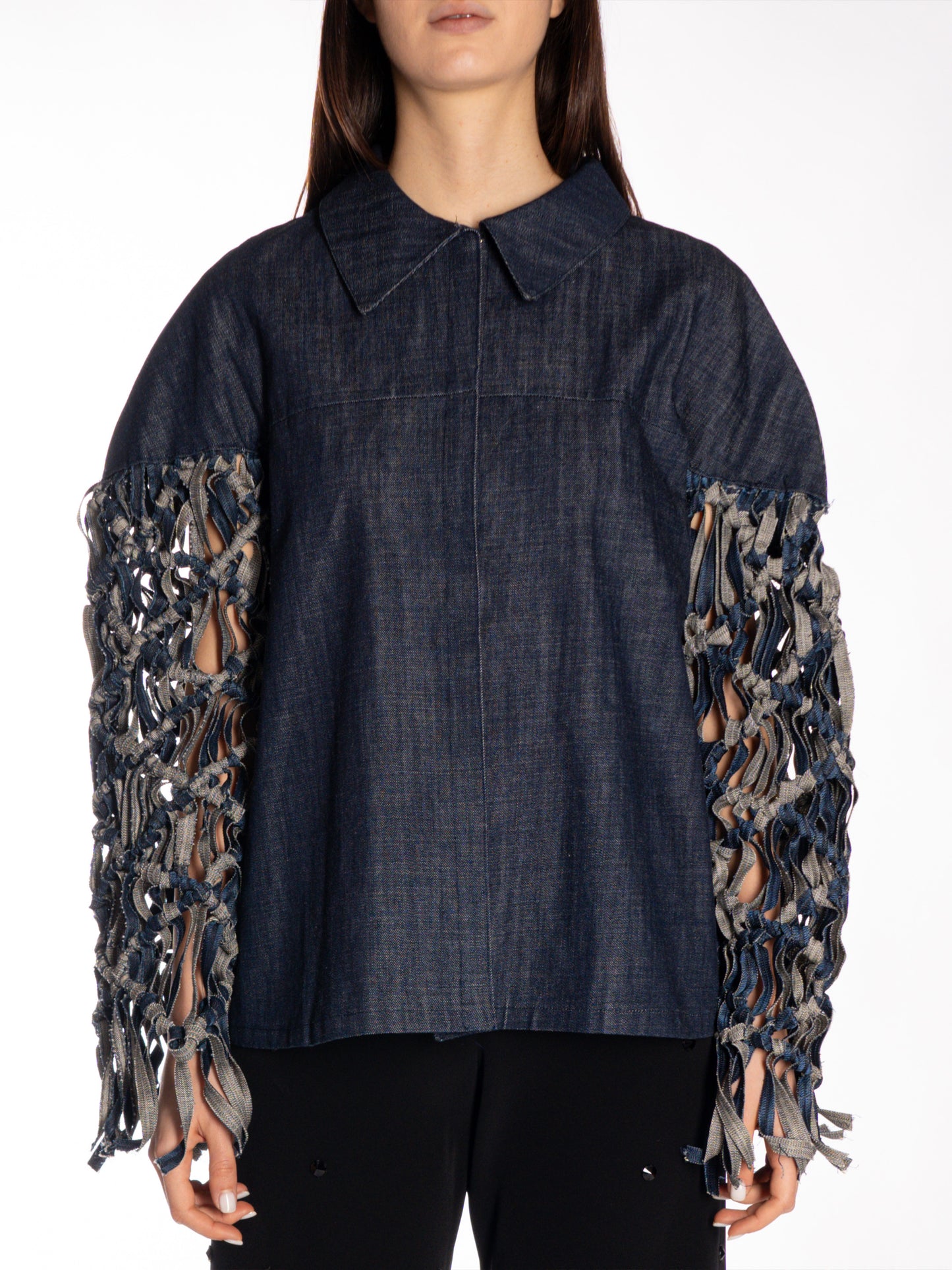 Giacca in denim con maniche in macramè